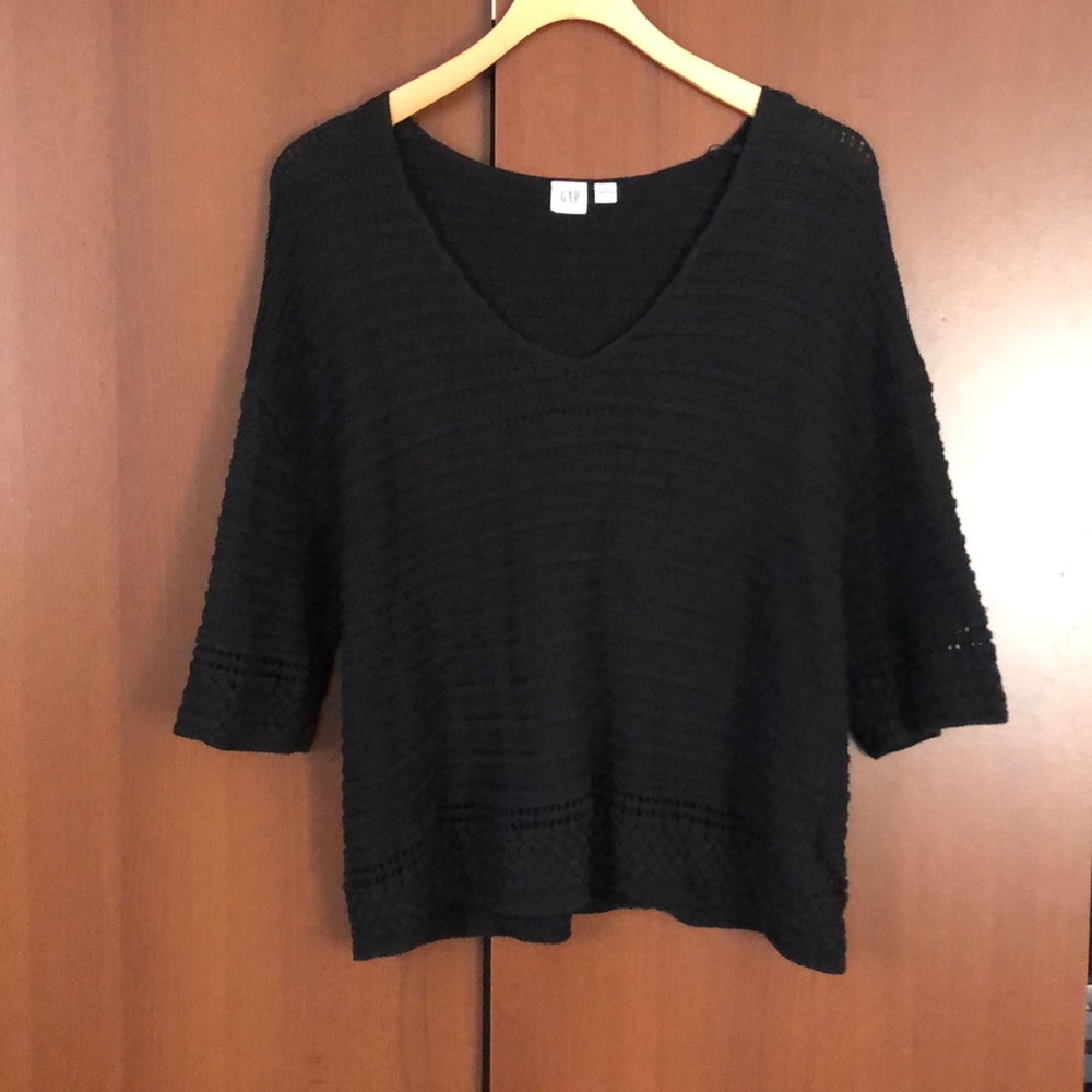 GAP 3/4 Sleeve Crotchet Sweater Top